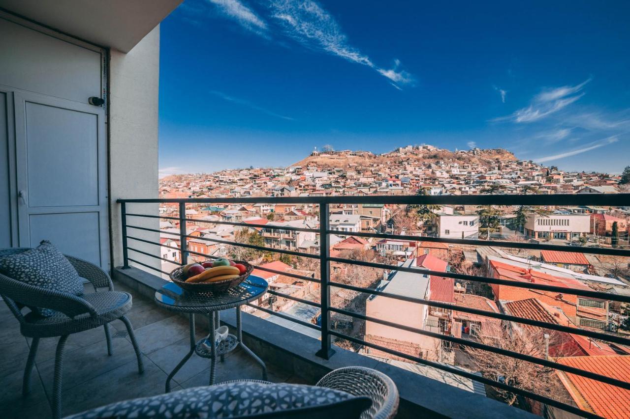 Comfy Apartment Tbilisi Buitenkant foto
