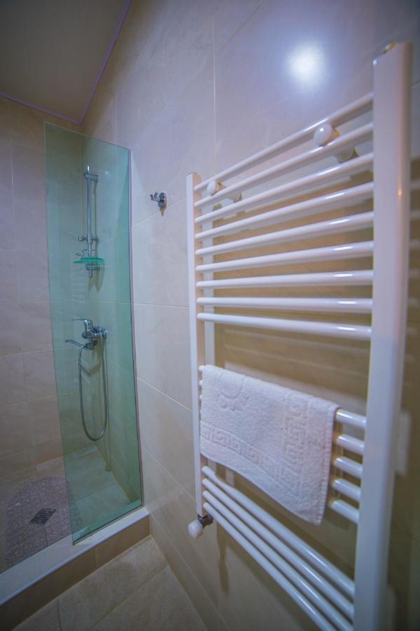 Comfy Apartment Tbilisi Buitenkant foto