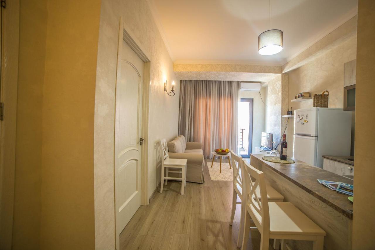 Comfy Apartment Tbilisi Buitenkant foto